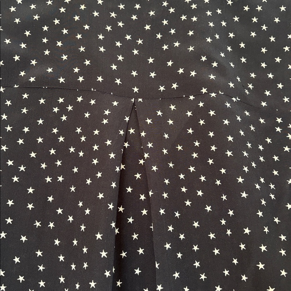 Madewell Black and White Star Print Silk Blouse S EUC - Picture 9 of 10